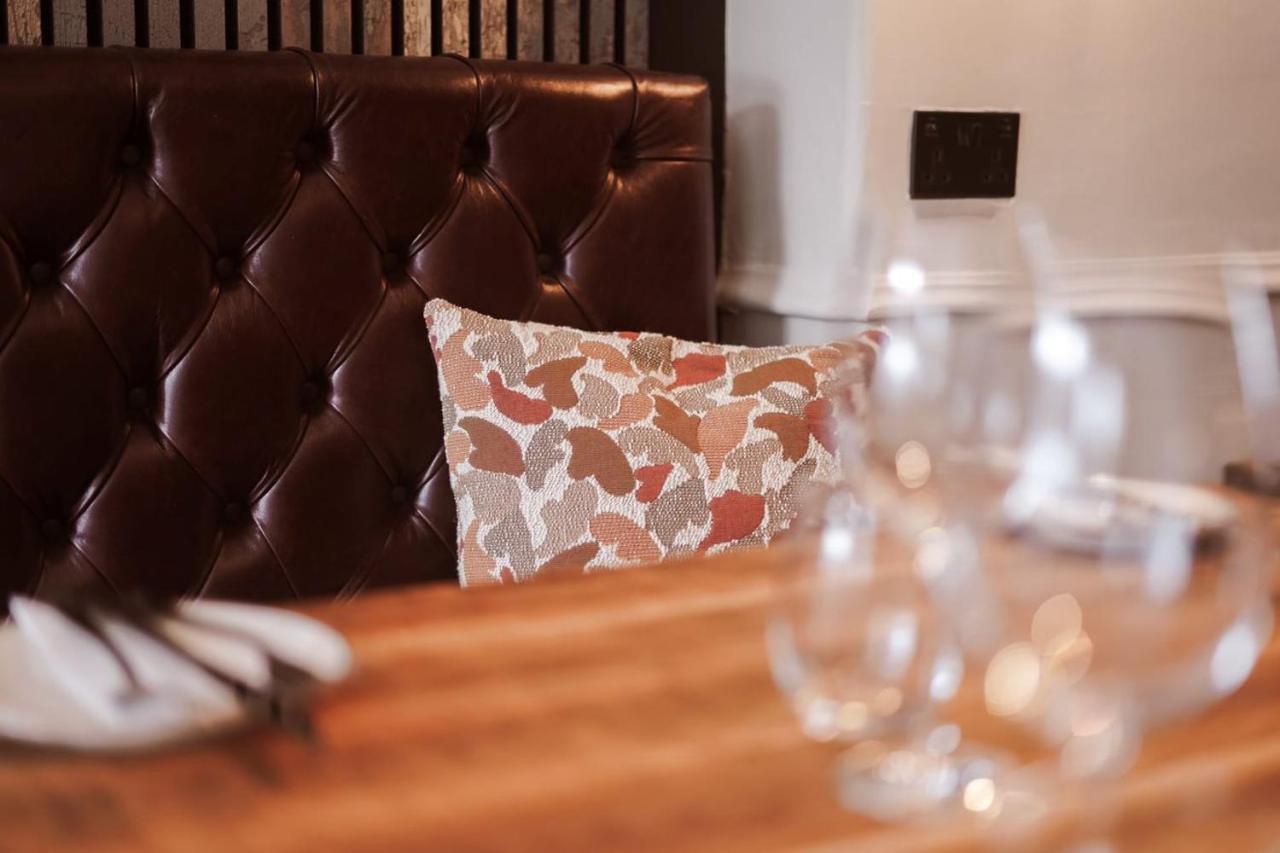 Royal Oak Hotel Роствейт Екстер'єр фото