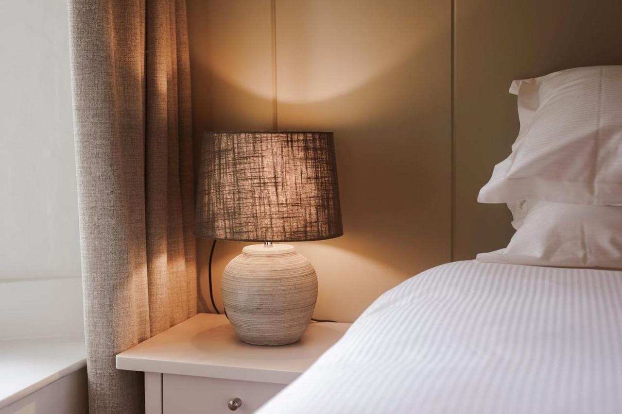 Royal Oak Hotel Роствейт Екстер'єр фото