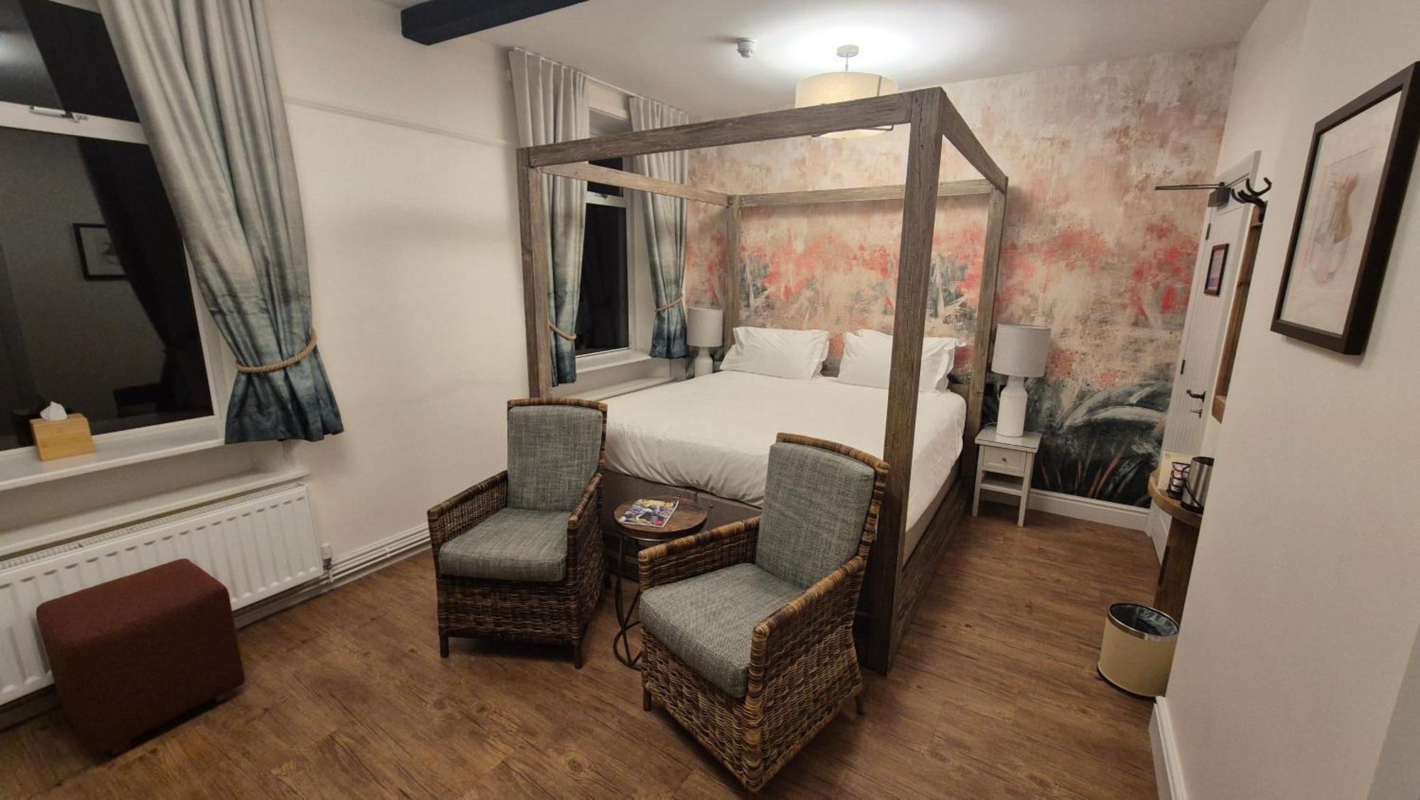Royal Oak Hotel Роствейт Екстер'єр фото